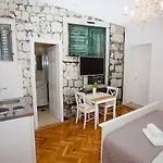 Appartamento Ani *