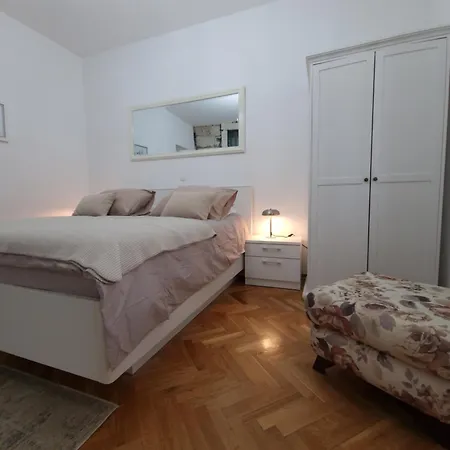 Ani Apartamento Split