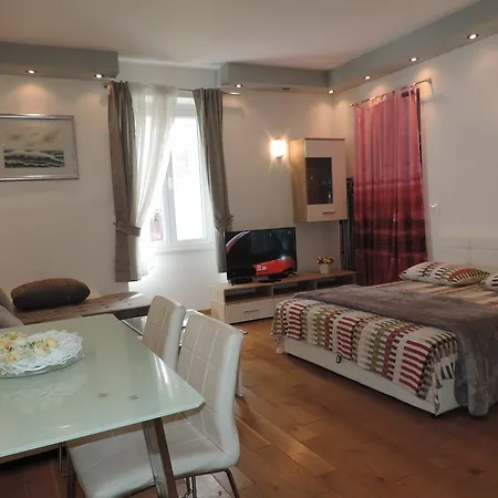Apartamento Ani Split
