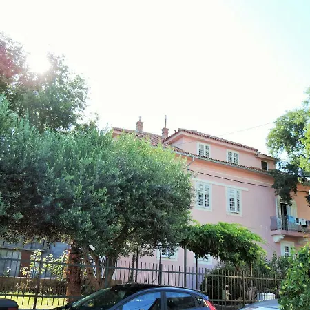 Apartamento Ani *